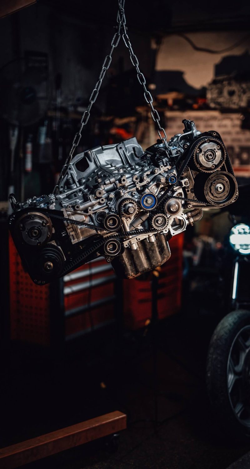 chained-motorcycle-motor-YVX87PD.jpg
